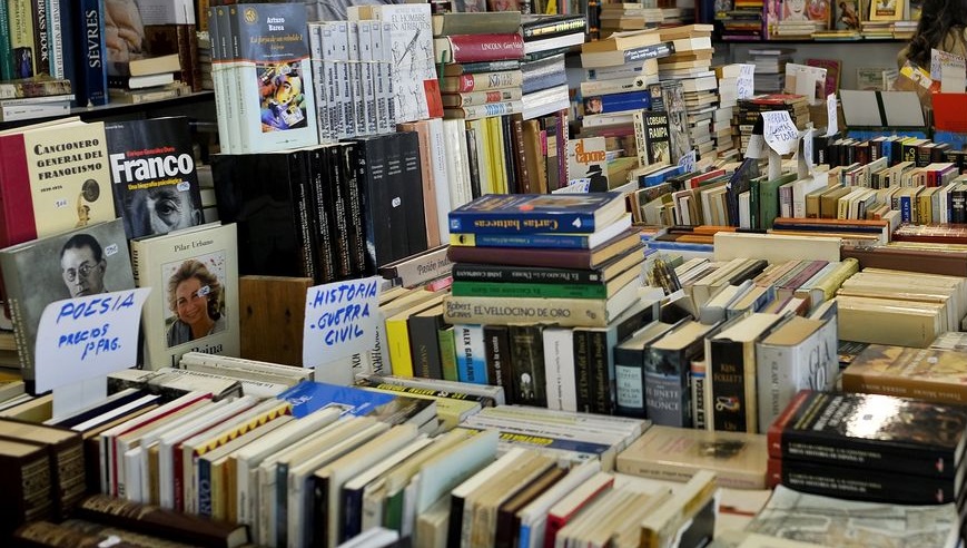 Feria del Libro Antiguo y de Ocasión A Coruña